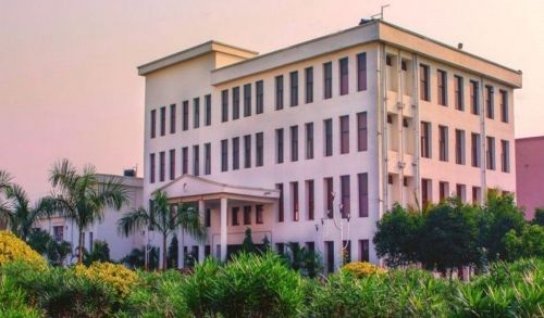 Institute of Science & Technology, Chandrakona