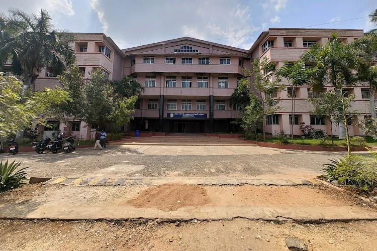 IRT Perundurai Medical College, Erode