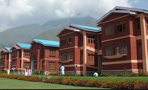 Islamic University of Science and Technology, Pulwama