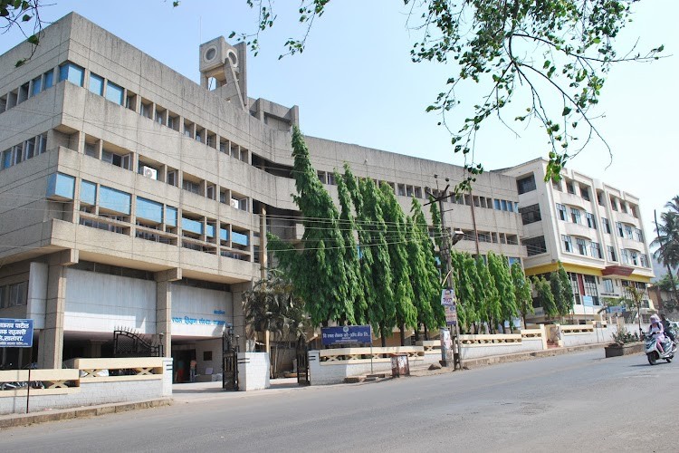 Ismail Saheb Mulla Law College, Satara