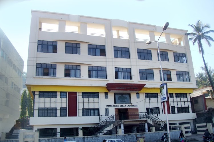 Ismail Saheb Mulla Law College, Satara