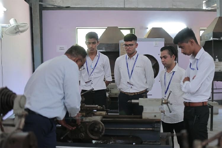 ITM Vocational University, Vadodara