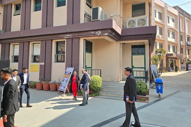 ITS School of Management, Ghaziabad