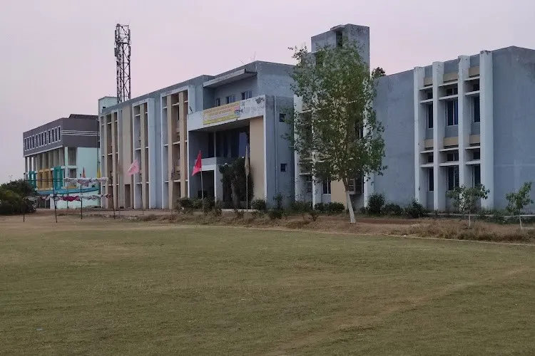 Jagadguru Shankaracharya College of Nursing, Raipur