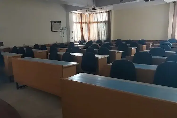 Jagannath International Management School, Kalkaji, New Delhi