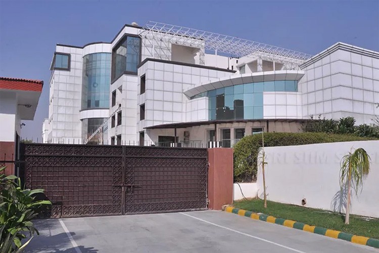 Jagannath International Management School, Vasant Kunj, New Delhi