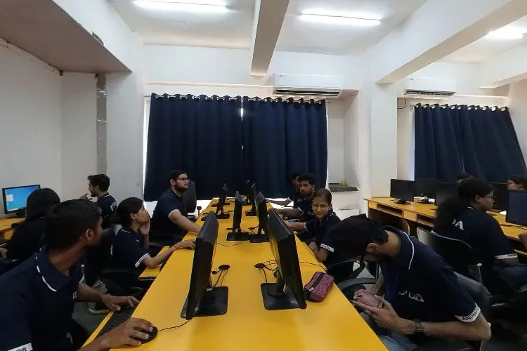 Jagran College of Arts Science and Commerce, Kanpur