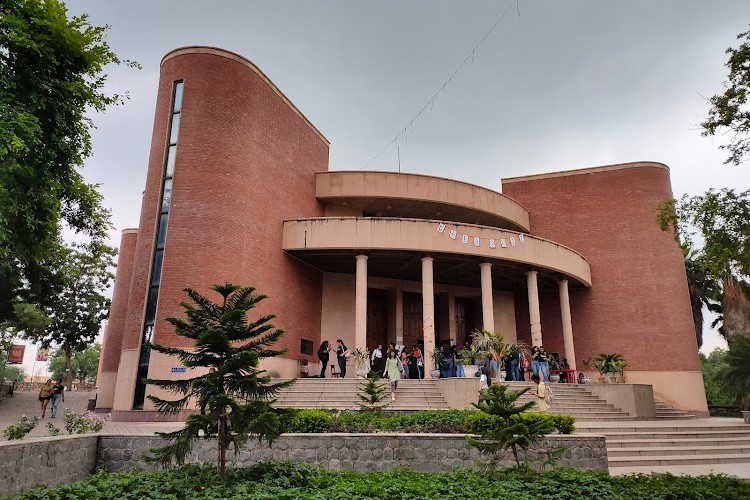 Jesus and Mary College, New Delhi