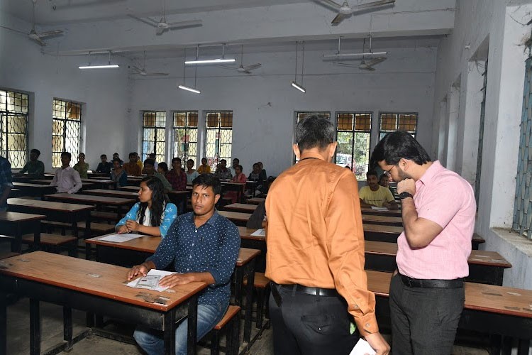 Jhargram Raj College, Midnapore