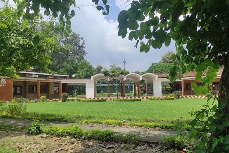 Joseph School of Business Studies and Commerce, Prayagraj