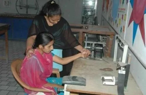 Jubin College of Nursing, Ganganagar