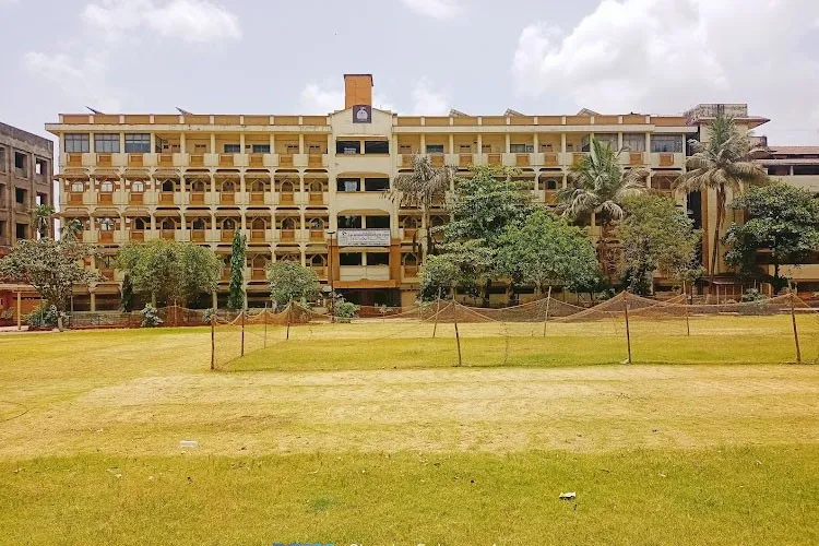 K.M.E. Society's G. M. Momin Women's College, Thane