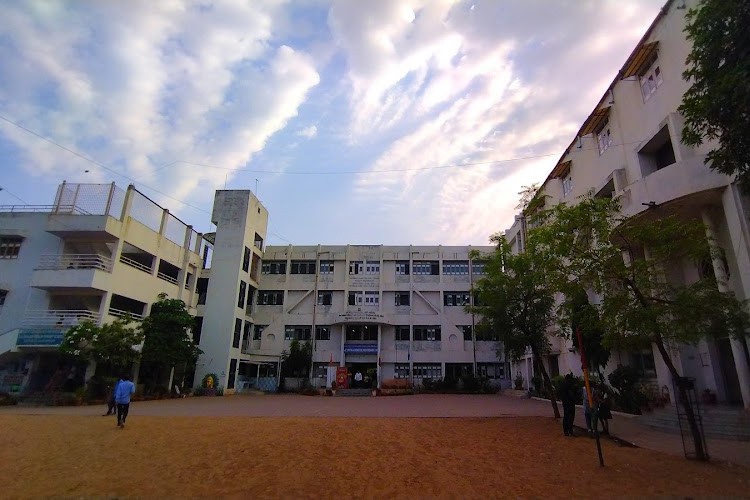 Kadi Sarva Vishwavidyalaya, Gandhinagar