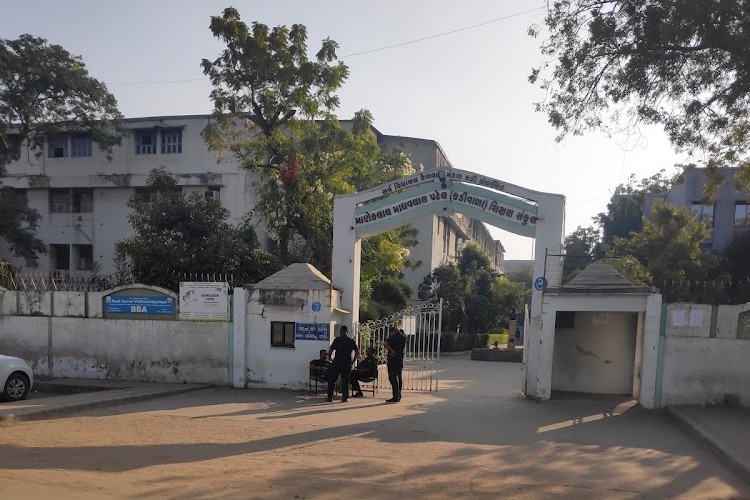 Kadi Sarva Vishwavidyalaya, Gandhinagar