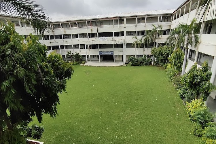 Kadi Sarva Vishwavidyalaya, Gandhinagar