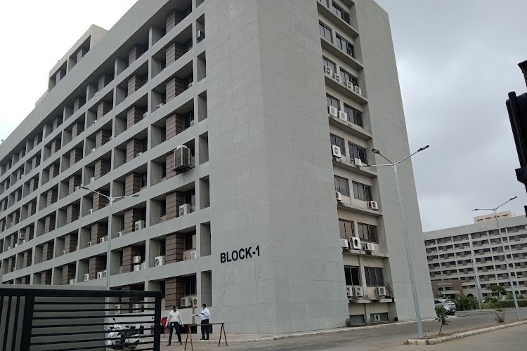 Kamdhenu University, Gandhinagar