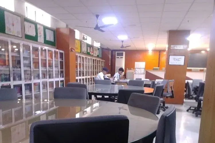 Kamkus College of Law, Ghaziabad