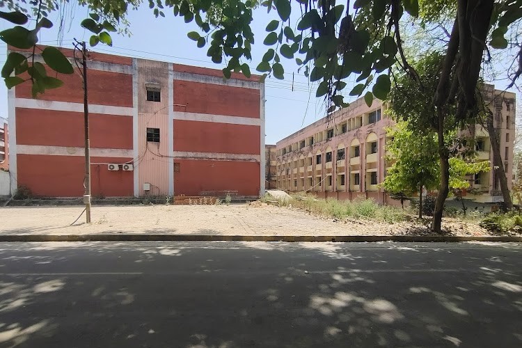 Kamla Nehru Institute of Technology, Sultanpur