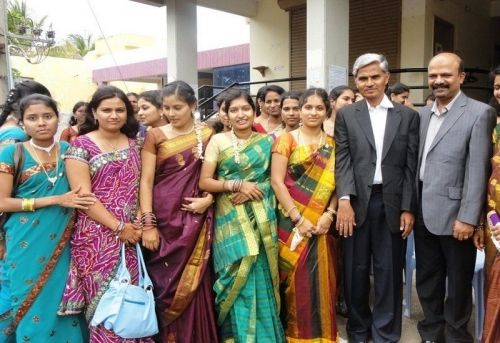 Karnataka State Akkamahadevi Women's University, Bijapur