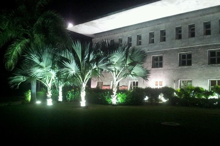 Karnavati School of Dentistry, Gandhinagar