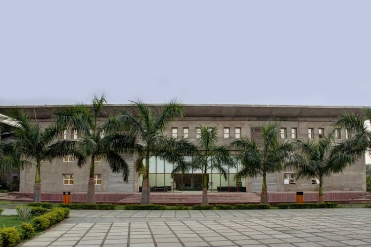 Karnavati University, Gandhinagar