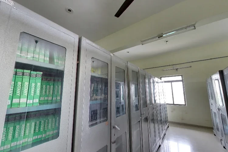 KB Institute of Pharmaceutical Education and Research, Gandhinagar