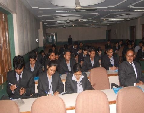 Kedarnath Aggarwal Institute of Management, Charkhi Dadri