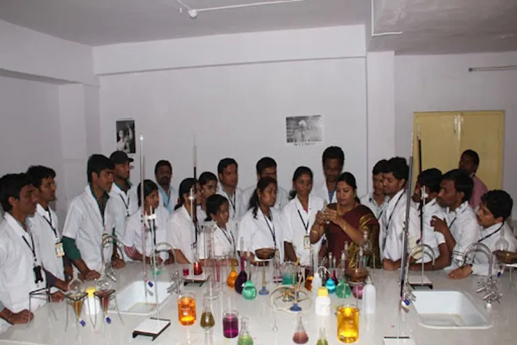 Keshav Memorial Institute of Commerce and Sciences, Hyderabad