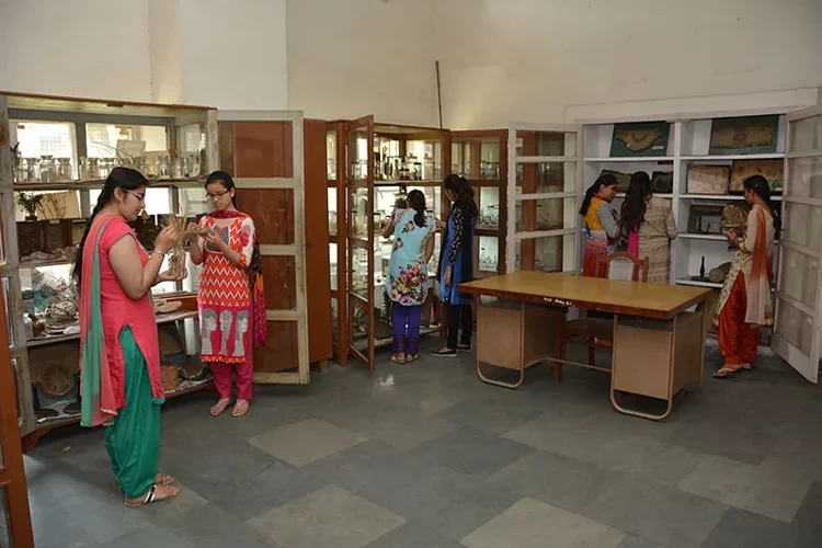 Khalsa College for Women, Ludhiana