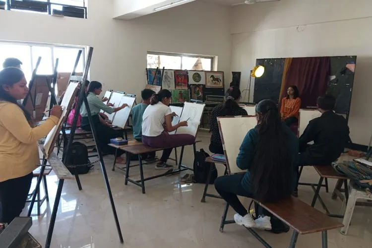 KK Wagh College of Fine Arts, Nashik