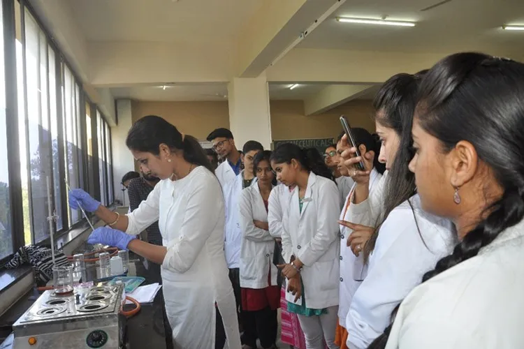 KLE College of Pharmacy, Hubli