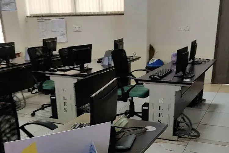 KLE University's College of Pharmacy, Belgaum