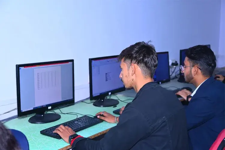 KM University, Mathura