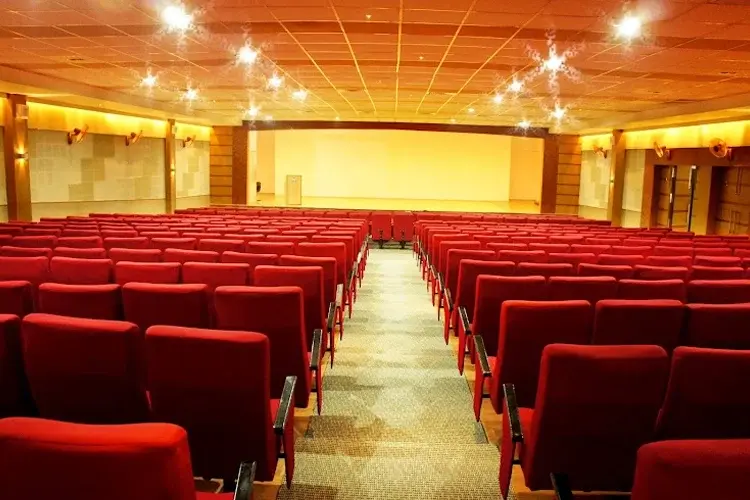 Krishna Institute of Pharmacy and Sciences, Kanpur