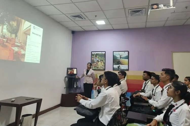 Krystal School of Excellence, Kolkata