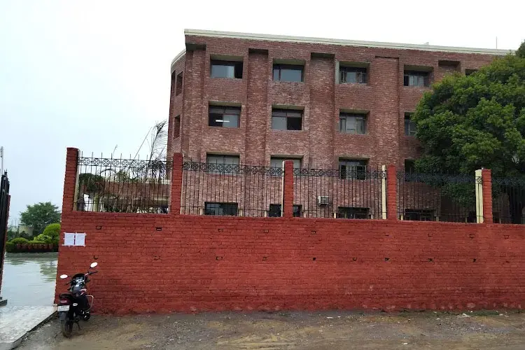 Kukreja Institute of Management and Technology, Dehradun