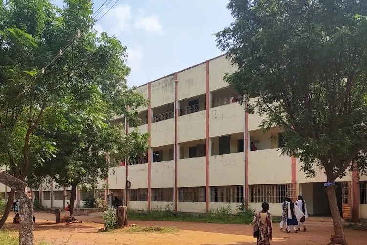 Kunthavai Naacchiyar Government Arts College for Women, Thanjavur