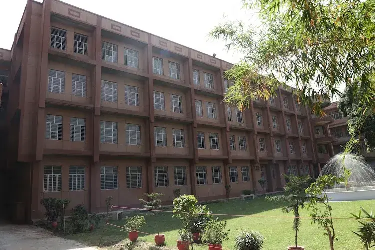 Kunwar Satya Vira College of Engineering and Management, Bijnor