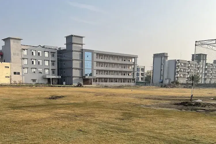 L.N. Medical College and Research Centre, Bhopal