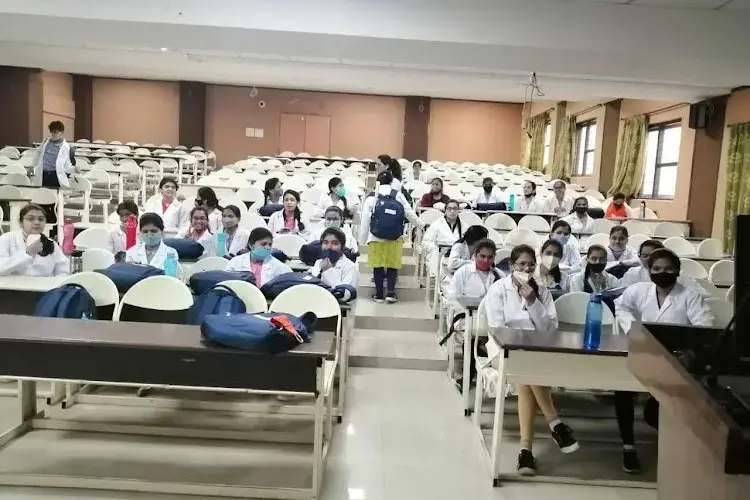 L.N. Medical College and Research Centre, Bhopal