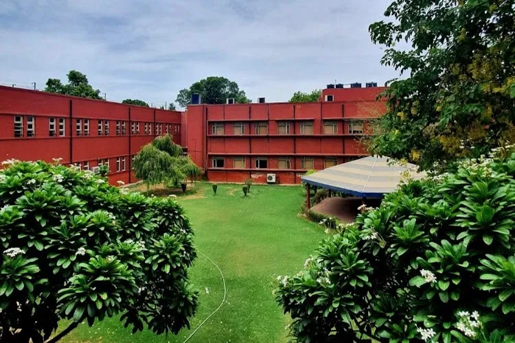 Lady Shri Ram College for Women, New Delhi