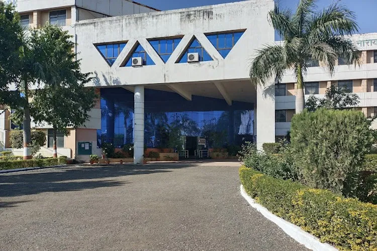 Lakshmi Narain College of Technology, Indore