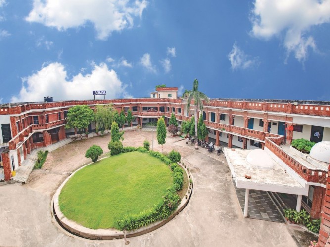 Lal Bahadur Shastri Institute of Management and Development Studies, Lucknow