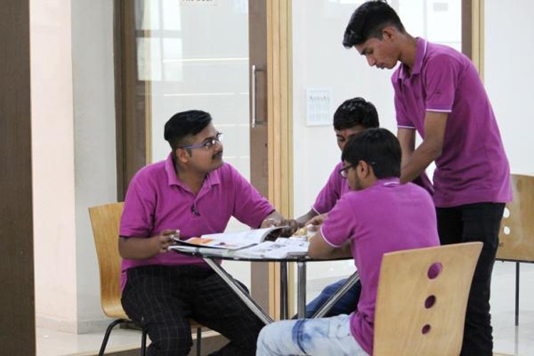 Lalitaben Ramniklal Shah Homoeopathy College, Rajkot