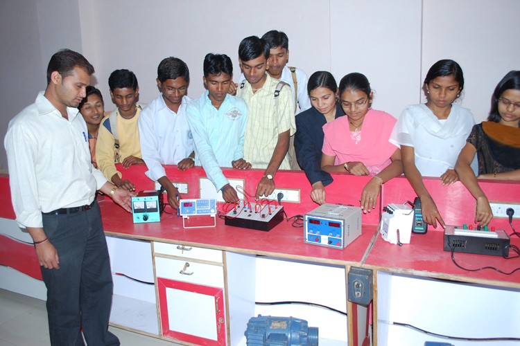 Late Narayandas Bhawandas Chhabada Institute of Engineering and Technology, Satara