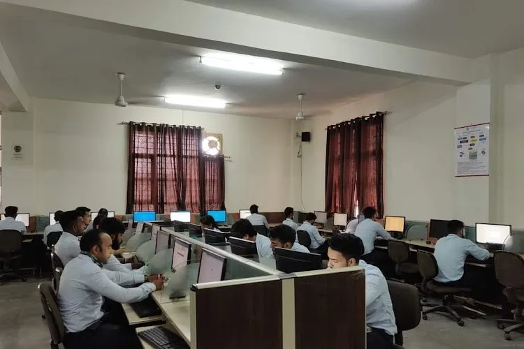 Law College Dehradun, Dehradun