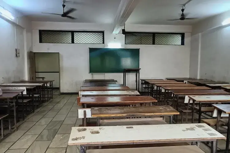 Laxman Devram Sonawane College, Kalyan
