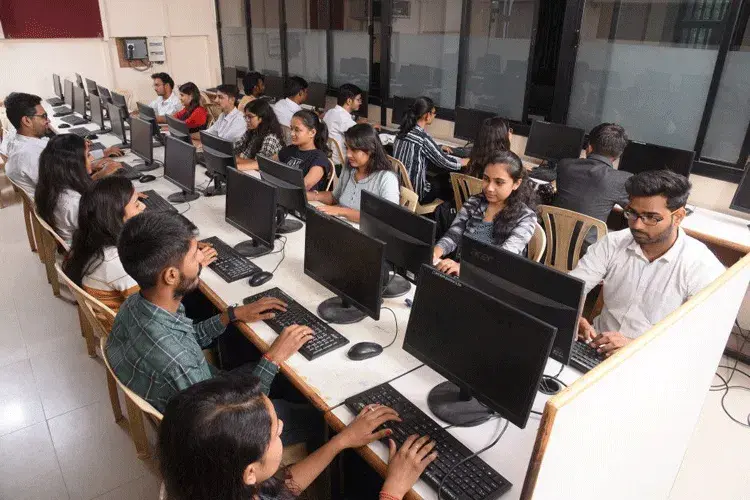 LJ Institute of Management Studies, Ahmedabad