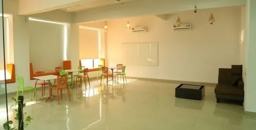 Lloyd Business School, Greater Noida