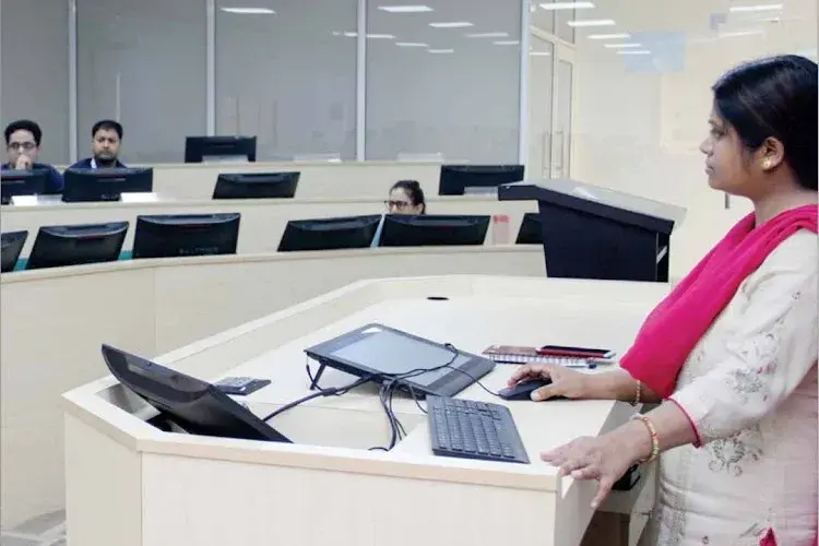 Lloyd Business School, Greater Noida